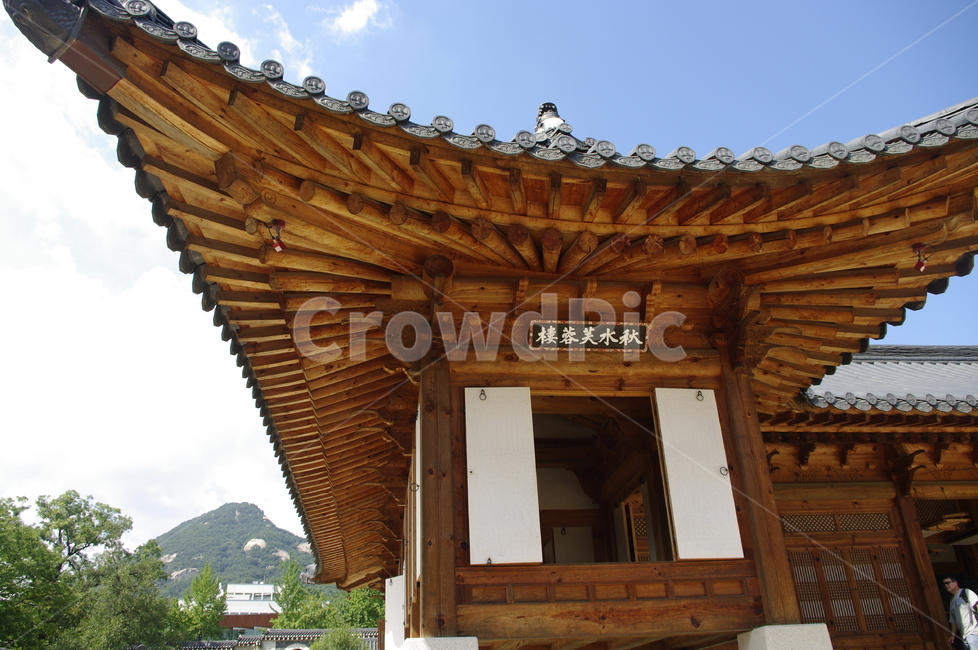경복궁,고궁,건축,전통건축,traditional,전통,지붕,하늘,문,한국전통,한국문화,korean traditional,korean culture