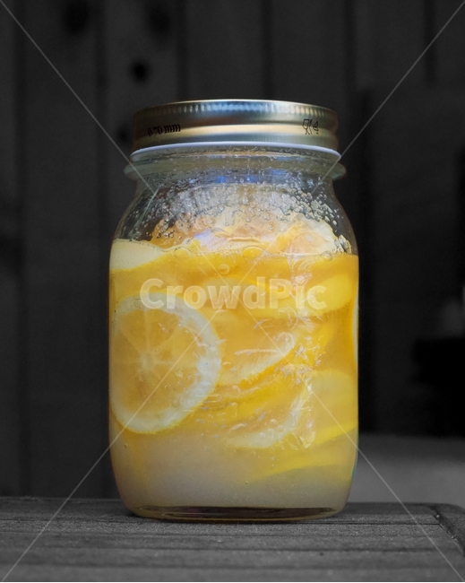 lemonade,레몬에이드,beverage,마실것,drink,음주,레몬,lemon,유리병,glass,bottle,음식,식재료,요리,food,cook,meal,dishes,food reserves