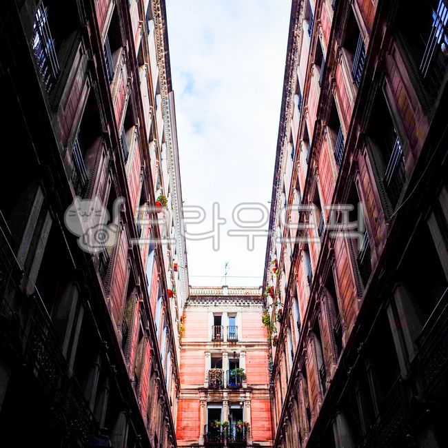 스페인,바르셀로나,건물,빌딩,하늘,사각형,spain,barcelona,building,sky