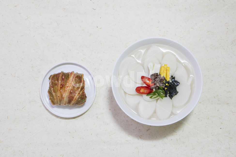 김치,국,떡국,한지,설,설날,구정,명절,전통,프레임,배경,탬플릿,신년,새해,한국전통,한국문화,korean traditional,korean culture,새해,new year