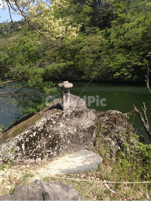 이진표,송덕비,주산지,주왕산,저수지,인공저수지,청송,한국,jusanji,juwangsan,reservoir,artificialreservoir,cheongsong,korea