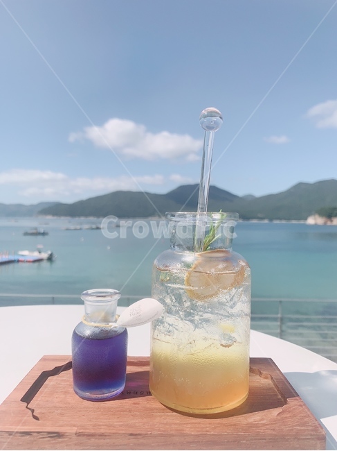 beverage,마실것,바다,푸른하늘,음료,여행,힐링,자연경관,푸르름,즐거움,여유,한가로움,휴식,음료수,drink,beverage