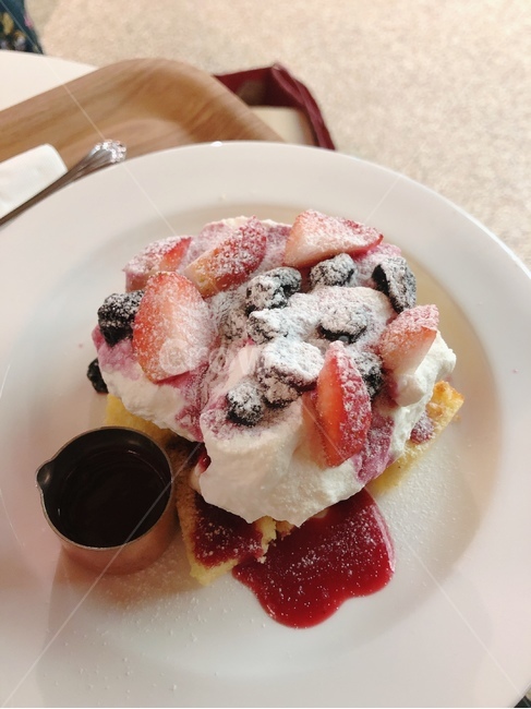 핫케이크,팬케이크,디저트,베리팬케이크,베리핫케이크,딸기,블루베리,hotcake,음식,식재료,요리,food,cook,meal,dishes,food reserves