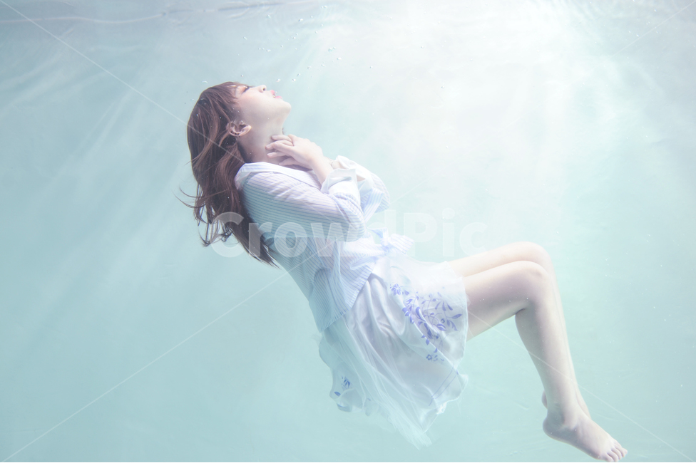 감정,사람,인물,모델,기분,그리움,컨셉,외로움,느낌,몽환,고독함,외로움,쓸쓸함,우울함,슬픔,lonely,solitary