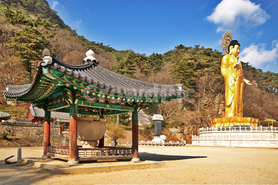 석연지,금동미륵대불,법주사,보은,속리산,전각,한국전통,한국문화,korean traditional,korean culture,종교,신앙,religion,belief,faith,건축물,건물외관,exterior,building,structure,architecture,construction