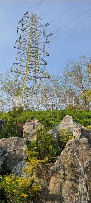전기탑,탑,송전탑,철탑,고전압,전기,전압,고압전선,전봇대,고압전기,송전,발전소,변전소,주상변압기,안전거리,powerlinetower