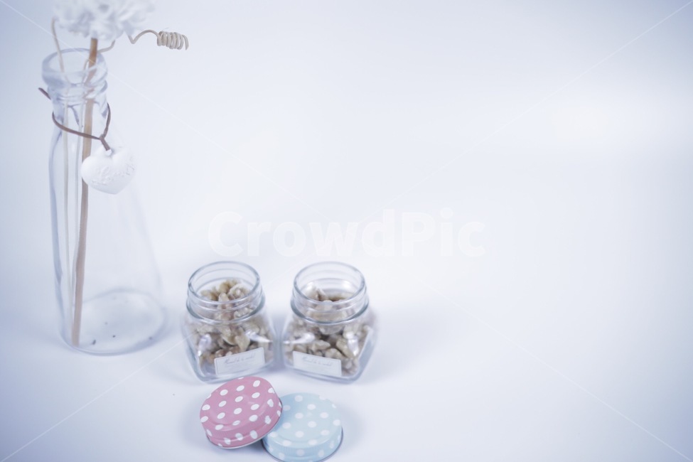 견과류,아기자기,예쁜병,깔끔,건강,사물,물건,오브젝트,thing,object,matter