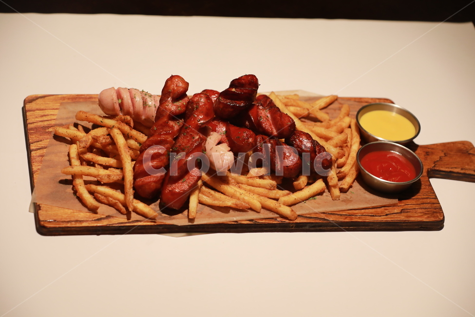 소세지,한국식소세지,독일소세지,그릴소세지,소세지와감자튀김,음식,식재료,요리,food,cook,meal,dishes,food reserves
