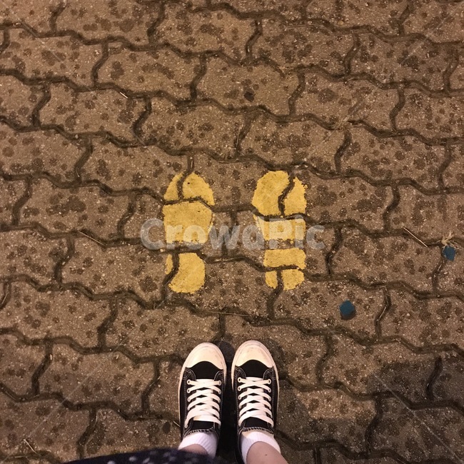 발자국,물방울,자국,운동화,신발,벽돌,footprint,foot