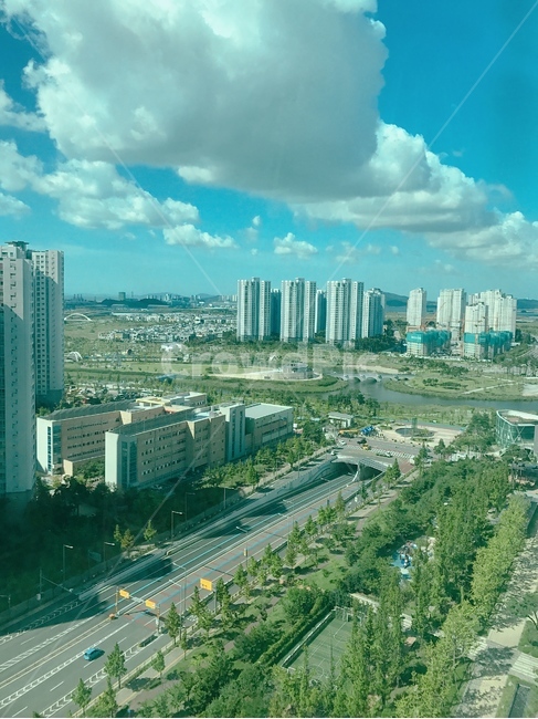 도시,구름,빌딩,전망,도시계획,도시,풍경,city,landscape,경치,outdoors,옥외,nature,자연,road,도로,scenery