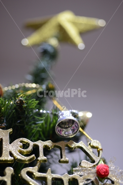크리스마스,트리,장식,구슬,Christmas,ball,decoration,성탄절,겨울,계절,winter,season,기념일,축하,anniversary,congratulation,celebrate,celebration,메리크리스마스,성탄절,merry christmas,사물,물건,오브젝트,thing,object,matter
