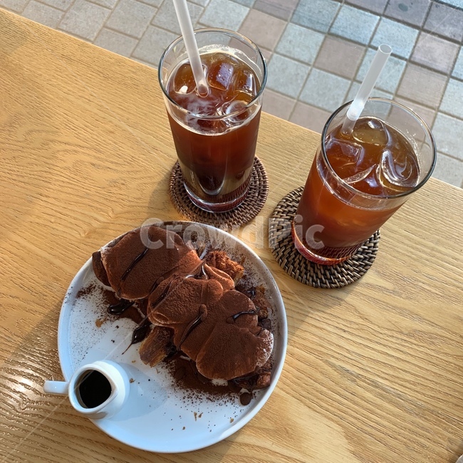 티라미수,티라미슈,커피,카페,아메리카노,갬성,감성사진,음식,식재료,요리,food,cook,meal,dishes,food reserves,디저트,간식,후식,dessert,snack