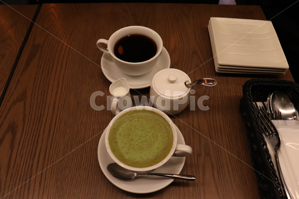 카페,커피,라떼,아메리카노,커피잔,우유,크림,스푼,포크,접시,두잔,뜨거운,cafe,coffee,latte,americano,coffeecup,milk,cream,spoon,folk,dish,twocups,hot,커피,카페,coffee,cafe