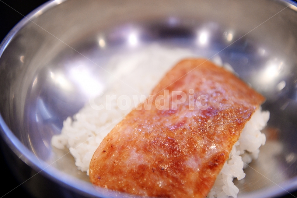 부대찌개,밥,부대찌게,음식,우동,버섯,라면,햄,소시지,쏘세지,콩나물,파,떡,스팸,식당,음식점,식사,메뉴,찌개,식재료,요리,한식,한국음식,한국요리,mushroom,ham,sausage,SPAM,food,cook,meal,dishes,koreanfood,koreandishes,음식,식재료,요리,food,cook,meal,dishes,food reserves,한식,한국음식,한국요리,korean food,korean dishes,korean meal,korean cook