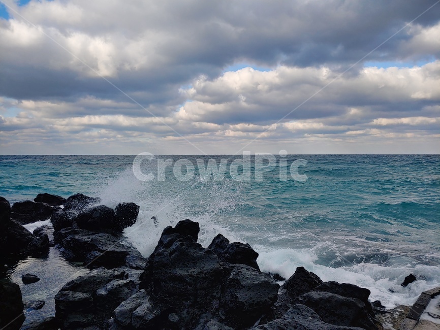 파도,바다,수평선,흐린,구름,풍경,제주,어두운,wave,outdoors,옥외,sea,water,물,nature,자연,ocean,대양,promontory,곶