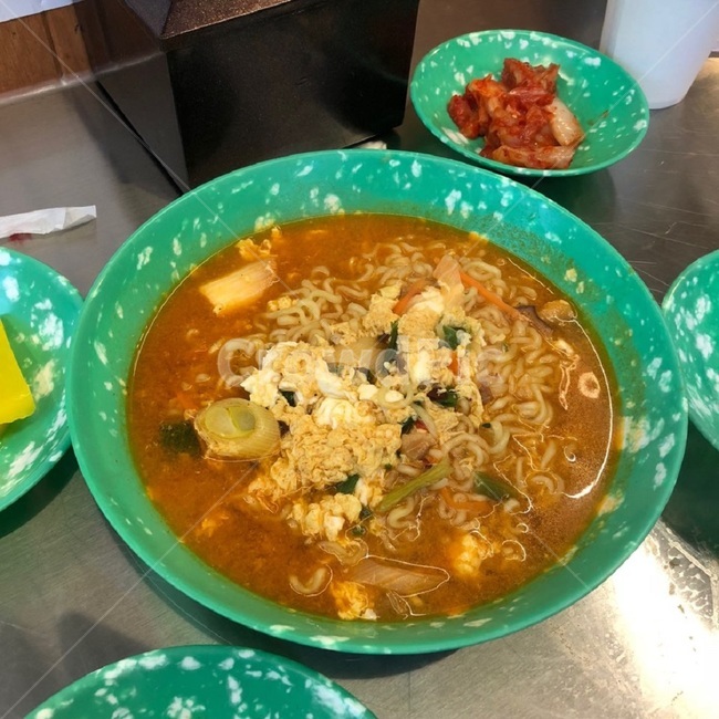 라면,분식,냄비라면,끓인라면,매운라면,점심,식사,분식집,맛집,음식,식재료,요리,food,cook,meal,dishes,food reserves,면류,면요리,noodles,한식,한국음식,한국요리,korean food,korean dishes,korean meal,korean cook