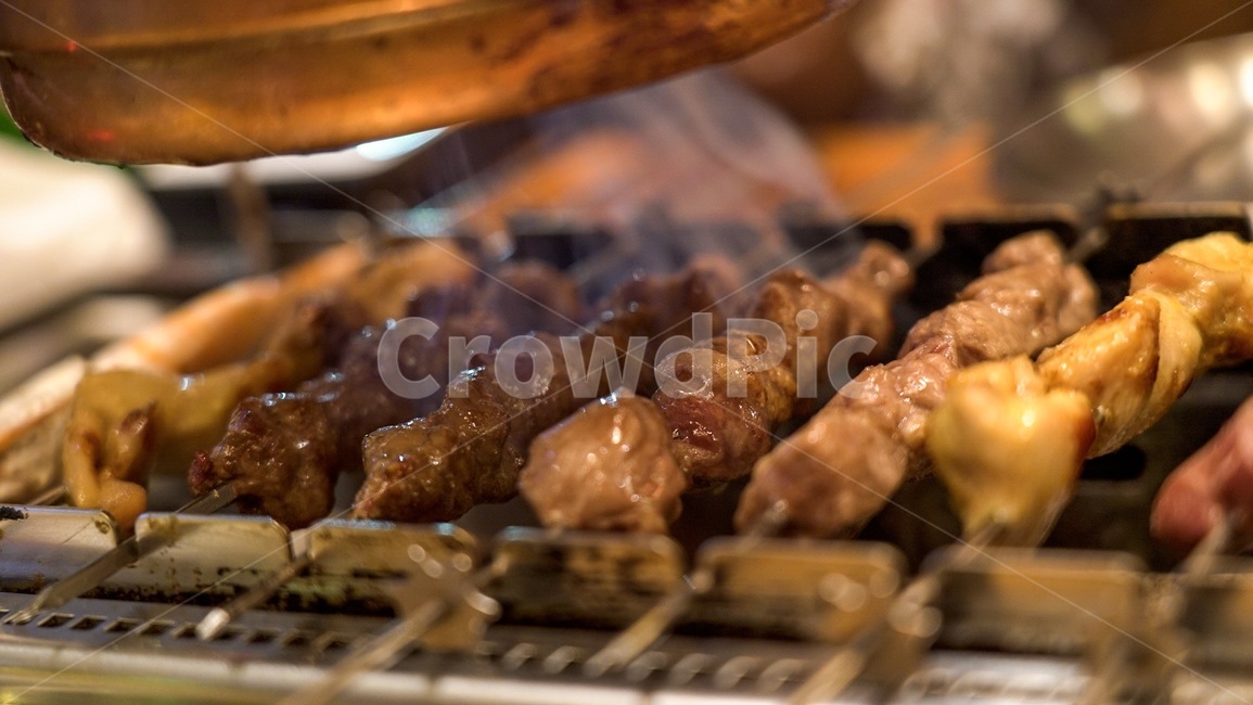 양꼬치,음식,식사,중식,꼬치,구이,꼬치구이,닭꼬치,새우꼬치,양갈비,음식,식재료,요리,food,cook,meal,dishes,food reserves,육류,고기,meat,중식,중국음식,중화요리,chinese food,chinese dishes,chinese meal,chinese cook