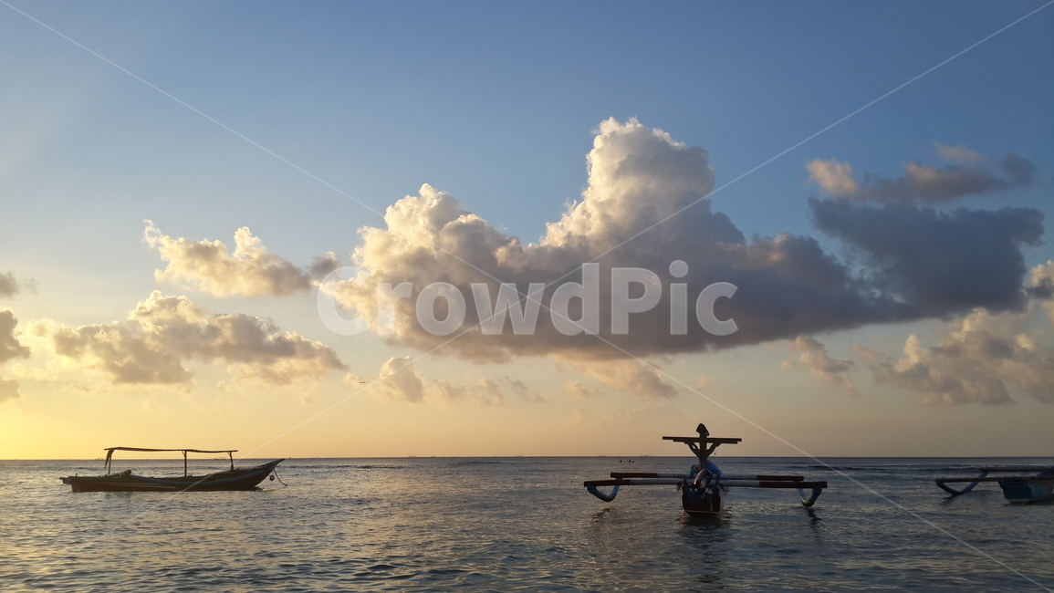 인도네시아,발리,해변,석양,일몰,해변석양,바다석양,황혼,바다,배,indonesia,bali,balisunset,발리석양,dusk,twilight,sea,ship,nature,자연,대양,ocean,boat,보트,sunset,sky,cloud,clouds,하늘,구름,자연,풍경,nature,landscape,transportation,교통,vehicle,차량,watercraft,선박,weather,날씨