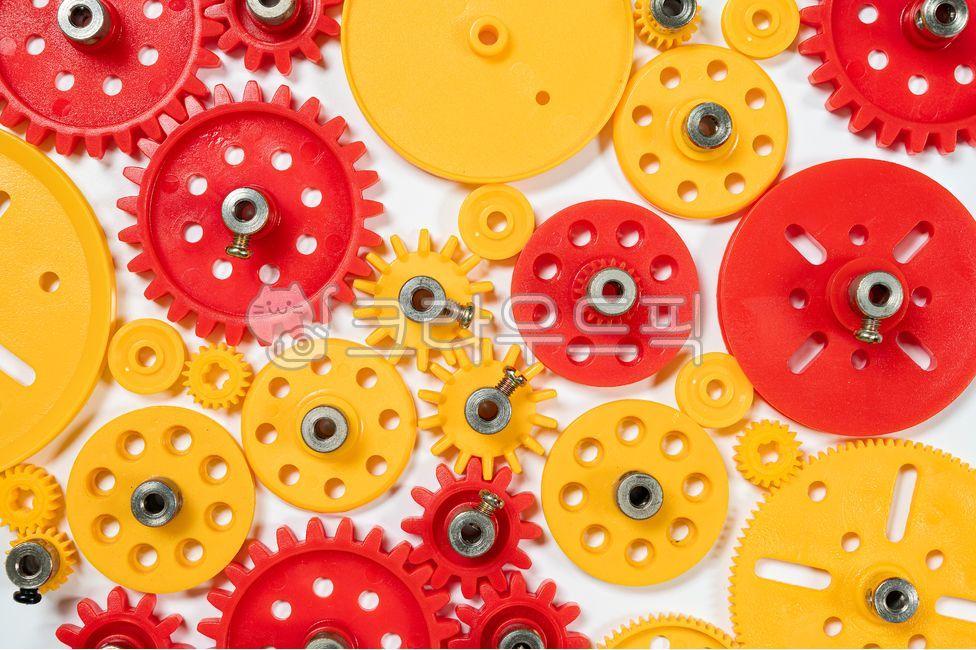 Education background,Inspiration,education,idea,concept,Engineering,Cooperation,research and development,creativity,toy,invent,imagination,teamwork,assembly toy,machine,background,science,steameducation,circle,colorful,gear