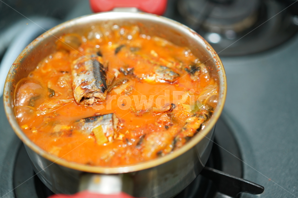 요리,음식,생선,꽁치,fish,반찬,국물,한식,식사,집밥,냄비,찌개,안주,meal,음식,식재료,요리,food,cook,meal,dishes,food reserves