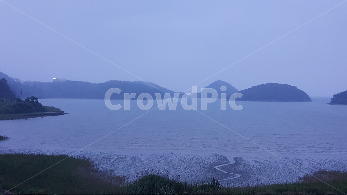 비오는저녁바다,자연,바다,저녁,보라,섬,경치,자연,풍경,nature,landscape,land,땅,outdoors,옥외,ocean,대양,sea,water,물,shoreline,해안선,coast,연안