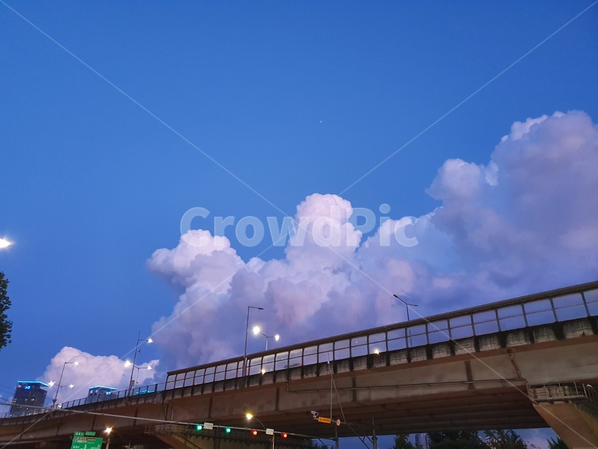 road,도로,freeway,cloud,구름,하늘,sky,북부간선로,해질녘,고속도로,한국도시풍경,한국도시경관,korea cityscape