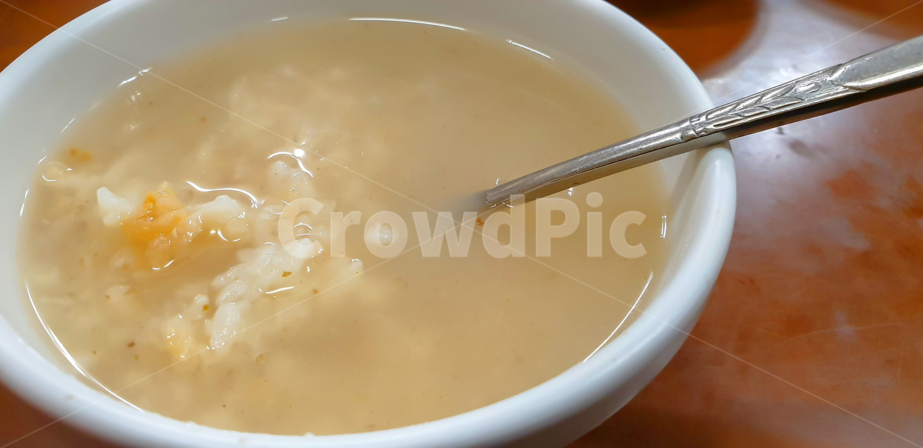누룽지,죽,국물,한국음식,반찬,한정식,요리,테이블,점심식사,미식가,특선요리,접시,음식,식재료,요리,food,cook,meal,dishes,food reserves,한식,한국음식,한국요리,korean food,korean dishes,korean meal,korean cook