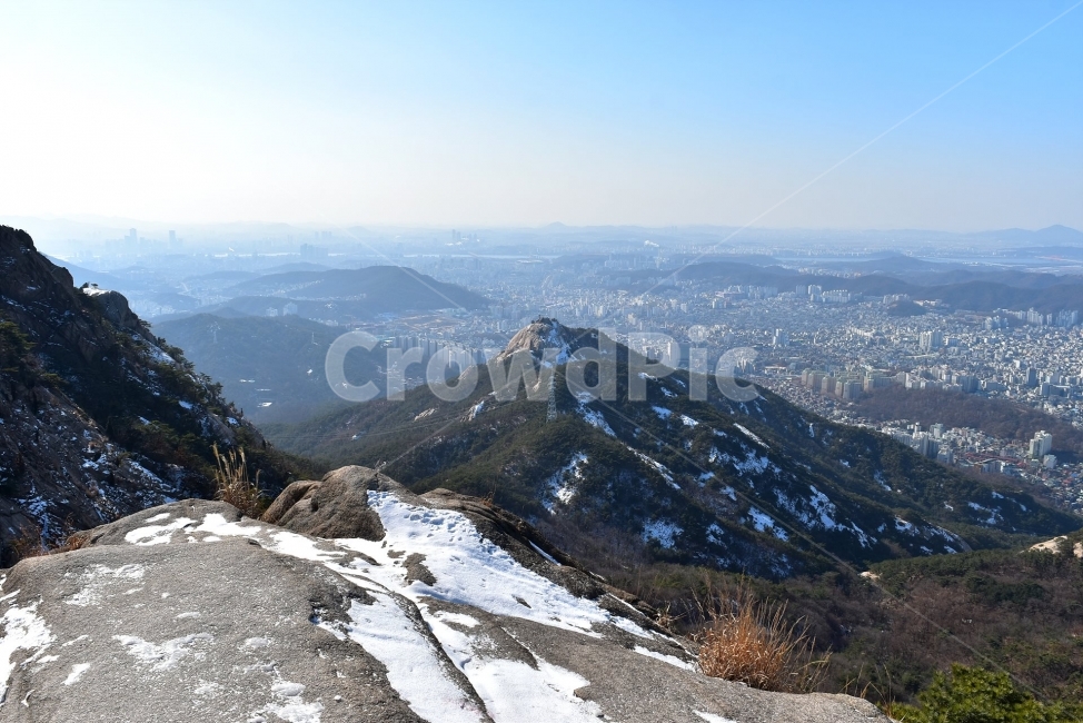 북한산,기자촌능선,풍경,자연,국립공원,서울,도심지,명산,겨울,힐링,산행지,국내여행,자연풍경,산사진,Seoul,Korea,National,Park,비경,산행,등산,트레킹,100대명산,기암,바위산,백운대,바위,암봉,암봉우리,족두리봉,향로봉,비봉,자연,풍경,nature,landscape,한국자연풍경,한국자연경관,korea nature landscape,도시,city,한국도시풍경,한국도시경관,korea cityscape,slope,경사,outdoors,옥외,mountain,산,mountain range,산맥,ice,얼음,빙