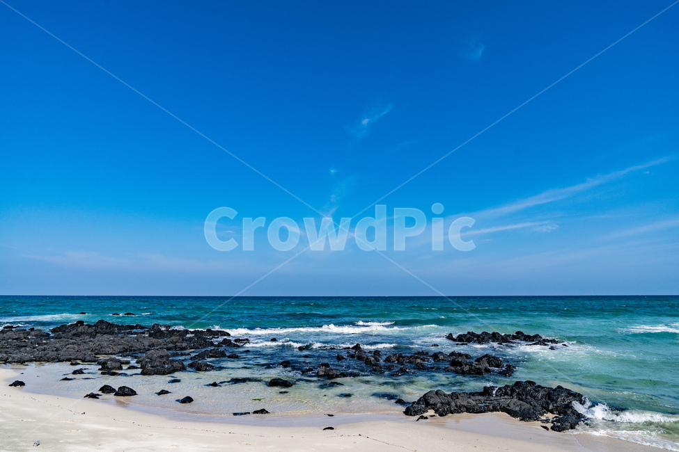 바다,하늘,구름,물,바닷물,자연,파도,돌,여름,풍경,제주도,jeju,jeju island,outdoors,옥외,sea,water,nature,ocean,대양,promontory,곶