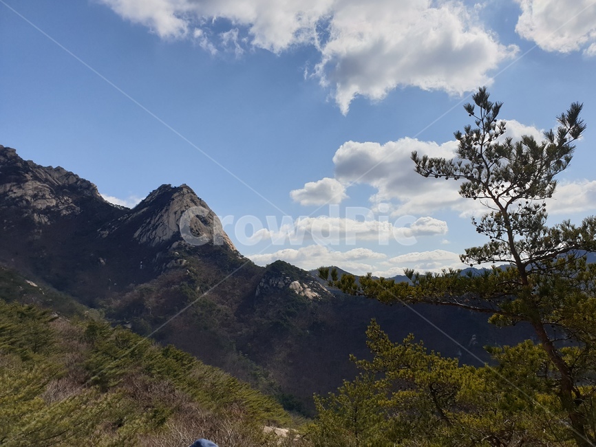 mountain,산,mountainrange,산맥,nature,자연,outdoors,옥외,나무,북한산,구름