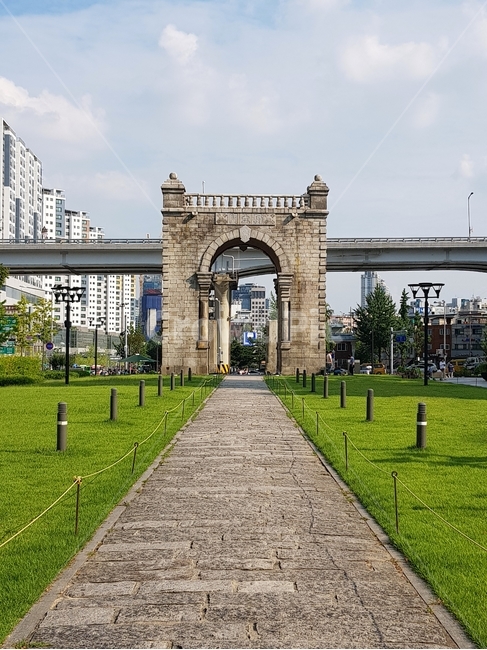 서대문,독립문,문,서재필,독립,유적,건축물,건물외관,exterior,building,structure,architecture,construction