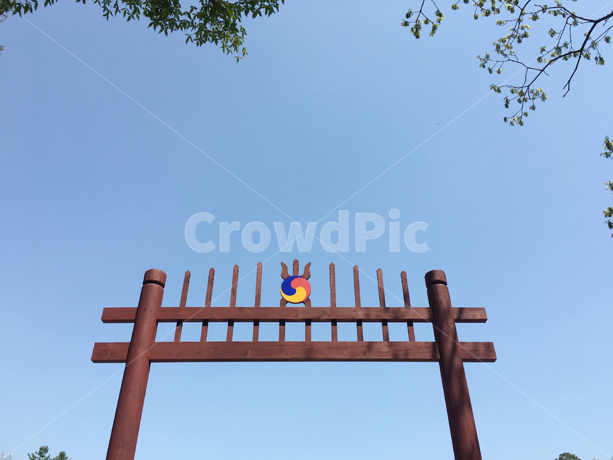 왕릉,joseontomb,하늘,koreatraditional,전통,한국전통,한국문화,korean traditional,korean culture