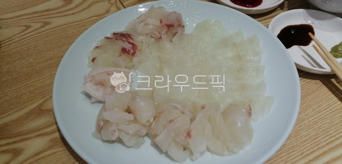 음식,먹방,회,참돔회,광어회,생선,해산물,seafood,food,japanesefood,韓国料理