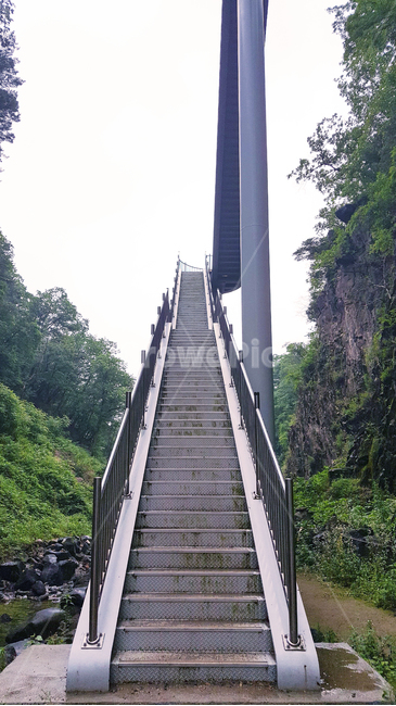 육교,다리,계단,산속풍경,풍경,자연,산,야외,outdoor,nature,mountain,pedestrianbridge,bridge,landscape,stairs,sky