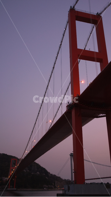 남해대교,해질녘,다리,바다,남해,노량,한국,풍경,sunset,paysage,landscape,색깔,색상,색채,색감,color sense,color sensitivity,feeling of color,건축물,건물외관,exterior,building,structure,architecture,construction