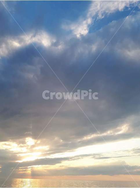 하늘,영롱,푸른,햇빛,바다,자연,풍경,nature,landscape,outdoors,옥외,sky,cloud,구름
