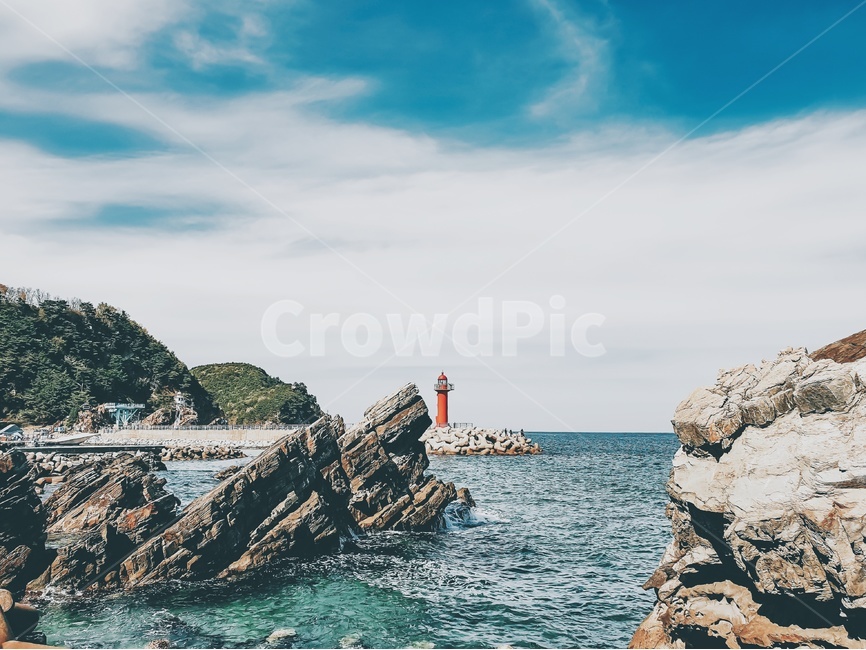 등대,헌화로,강릉,바다,하늘,구름,자연,풍경,nature,landscape,한국자연풍경,한국자연경관,korea nature landscape,promontory,곶,outdoors,옥외,sea,ocean,대양,water,물,land,땅