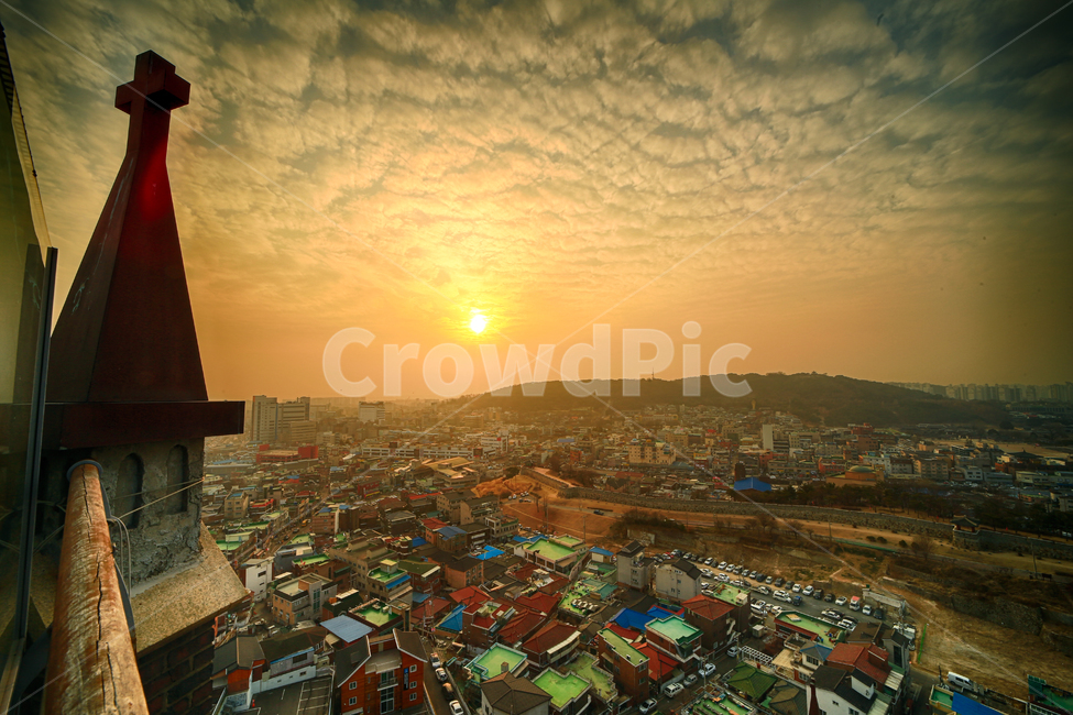 옥상,십자가,일몰,태양,하늘,풍경사진,종교,신앙,religion,belief,faith