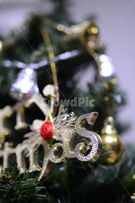 크리스마스,트리,장식,구슬,Christmas,ball,decoration,성탄절,겨울,계절,winter,season,기념일,축하,anniversary,congratulation,celebrate,celebration,메리크리스마스,성탄절,merry christmas,사물,물건,오브젝트,thing,object,matter