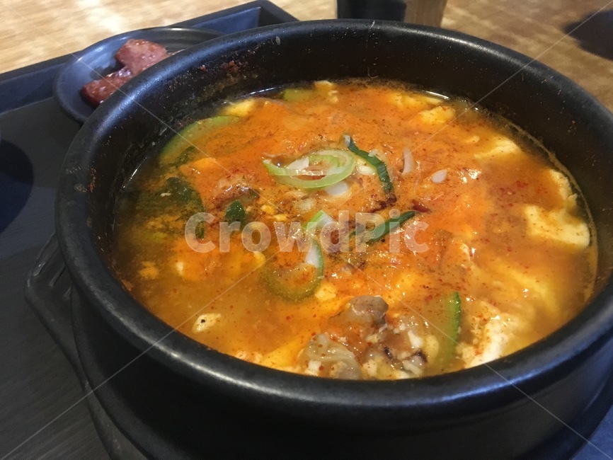 된장찌개,두부,뚝배기,음식점,심재료,찌개,한국요리,한국전통음식,한식,요리,food,meal,koreanfood,한국음식