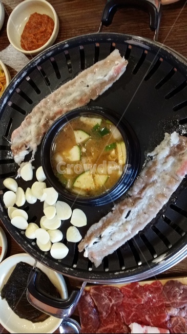 대패삼겹살,된장찌개,마늘,음식,고기,육류