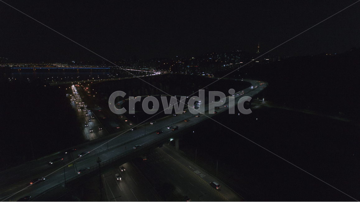 교차로,야경,서울,한강,강변북로,자동차,길,야경,밤,풍경,nightscape,night,landscape,도시,city,한국도시풍경,한국도시경관,korea cityscape,교통,교통수단,traffic,transportation,road,도로,freeway,고속 도로