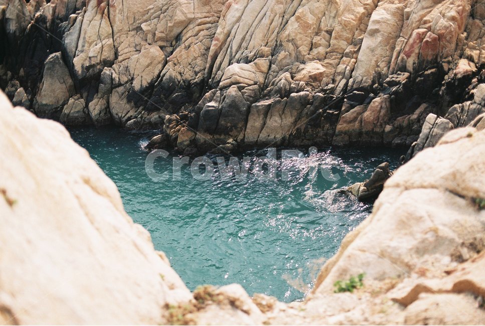 바다,해변,백사장,절벽,파도,자연,풍경,nature,landscape,promontory,곶,outdoors,옥외,cliff,낭떠러지