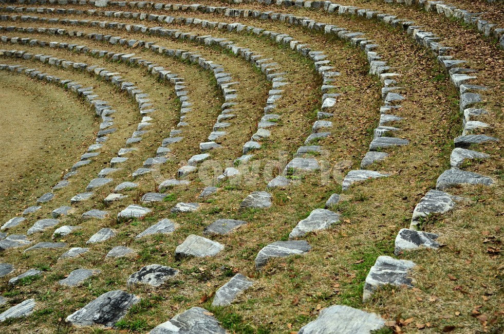야외공연장,공연장객석,문화시설,문화예술공간,관람석,가을,계절,fall,autumn,season,자연,풍경,nature,landscape,ground,바닥