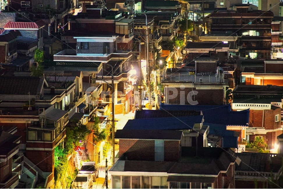 골목,도시,집,밤길,편안함,가로등,불빛,길,주택,다세대,가정,따뜻함,야경,밤,풍경,nightscape,night,landscape,도시,city,한국도시풍경,한국도시경관,korea cityscape,골목길,alley,nature,자연,outdoors,옥외,경치,scenery,aerial view,조감도,building,건물,town,urban,어반,metropolis,중심지,시티