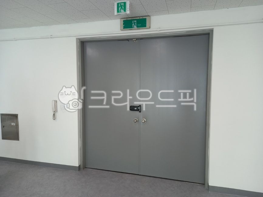 문,방화문,공장,창고문,인테리어,집수리