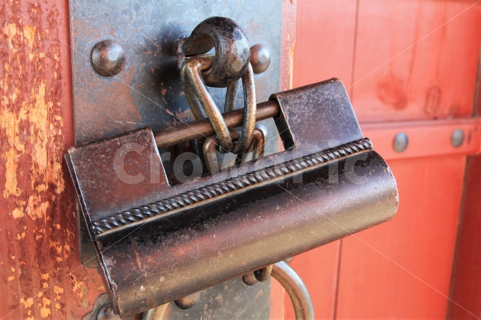 자물쇠,열쇠,한옥,보안,대문,lock,safety,koreanhouse,palace,door,key,한국전통,한국문화,korean traditional,korean culture,사물,물건,오브젝트,thing,object,matter