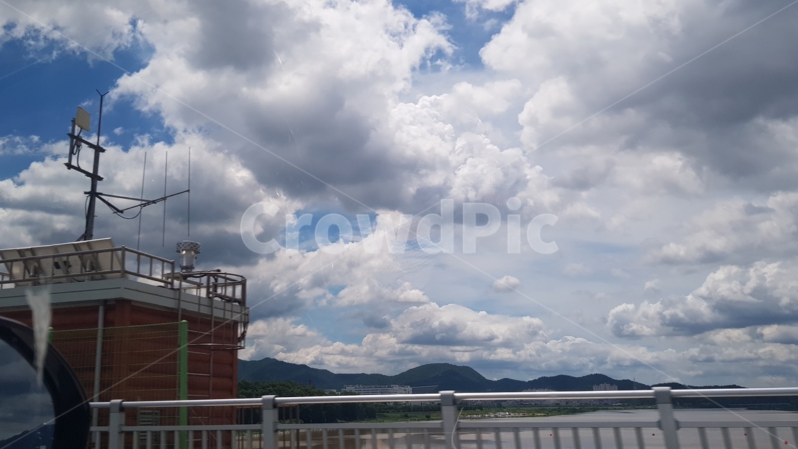 하늘,풍경,뭉개구름,구름,가을하늘,날씨,도시,풍경,city,landscape,railing,난간