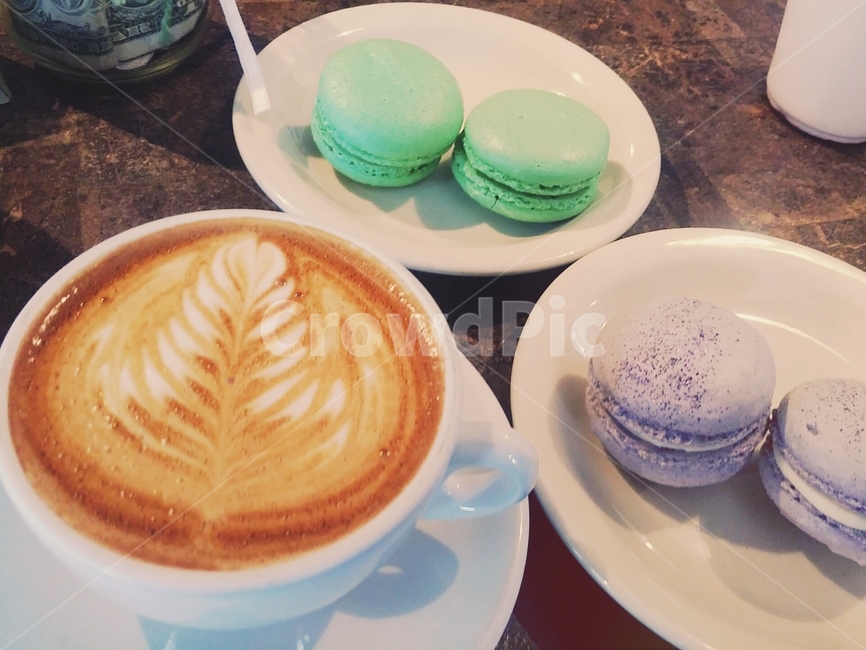 cup,컵,coffeecup,커피컵,마실것,음식,beverage,latte,라떼,라떼아트,마카롱,카페,커피,카페,coffee,cafe