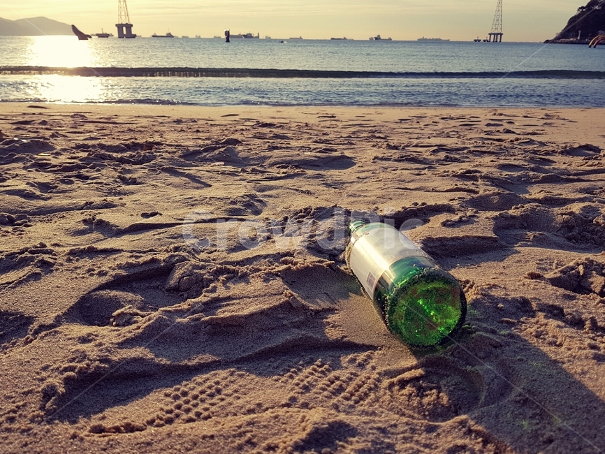 백사장,모래사장,병,바다,bottle,beach,landscape,풍경